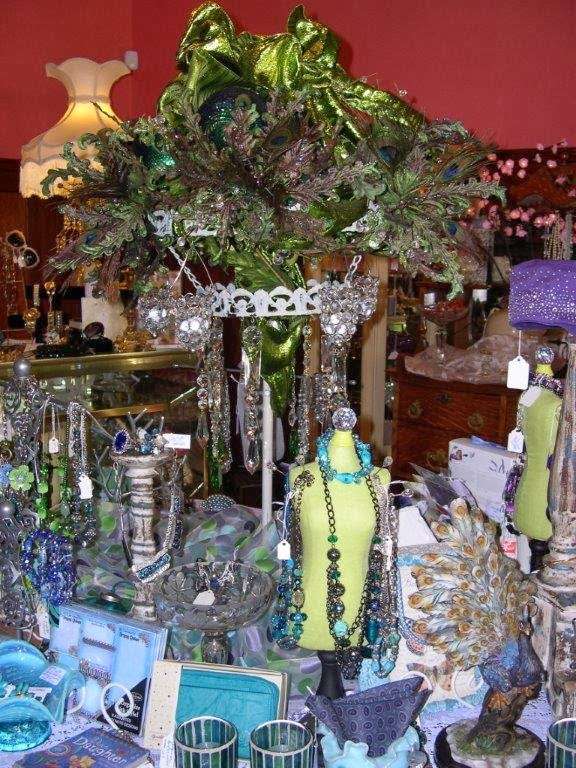 Pizzazz Antiques & Boutique | 225 E South St, Lebanon, IN 46052, USA | Phone: (765) 484-8739