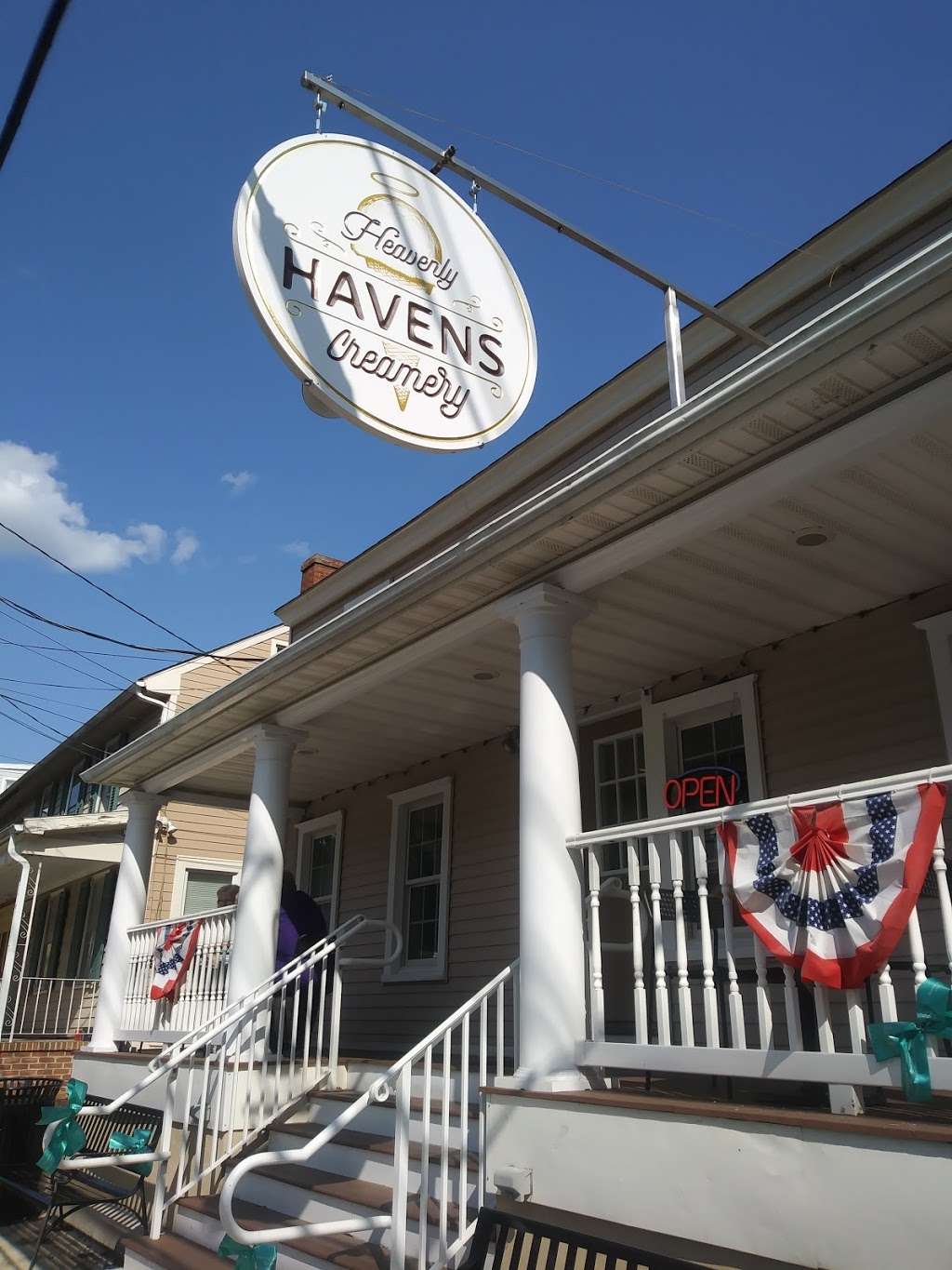 Heavenly Havens Creamery | 33 S Main St, Allentown, NJ 08501, USA | Phone: (609) 259-6600