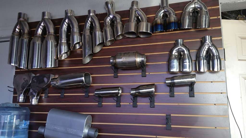 America Mufflers | 901 N 7th St, Phoenix, AZ 85006, USA | Phone: (602) 253-4274