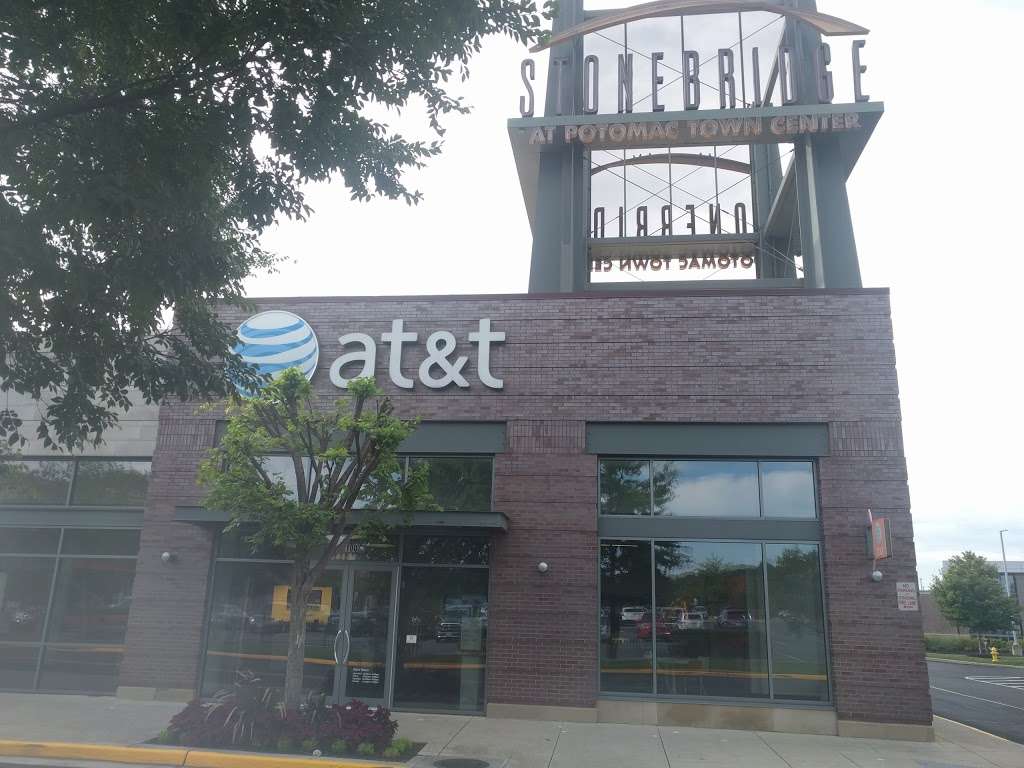 AT&T Store | 14900 Potomac Town Pl #100, Woodbridge, VA 22191, USA | Phone: (703) 810-8700