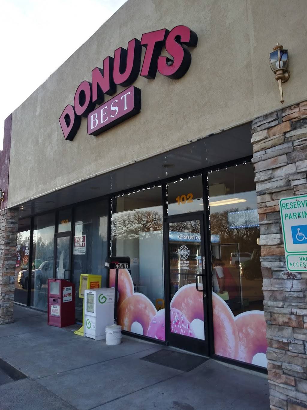 Best Donuts | 12201 Rendon Rd, Burleson, TX 76028, USA | Phone: (817) 483-6555