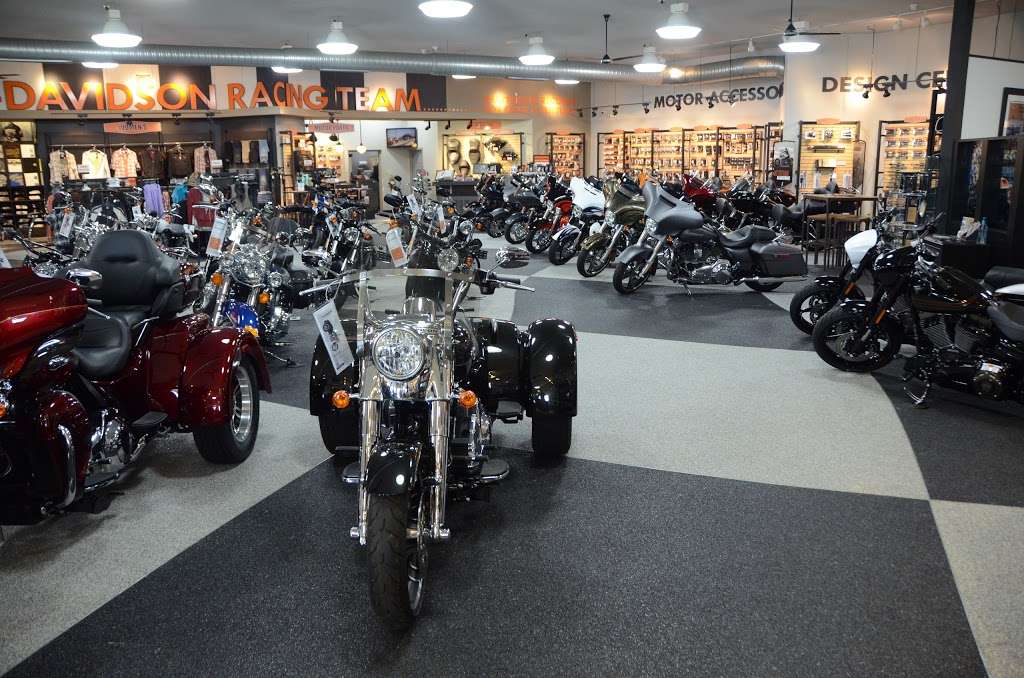 IndyWest Harley-Davidson | 6201 Cambridge Way, Plainfield, IN 46168, USA | Phone: (317) 279-0062