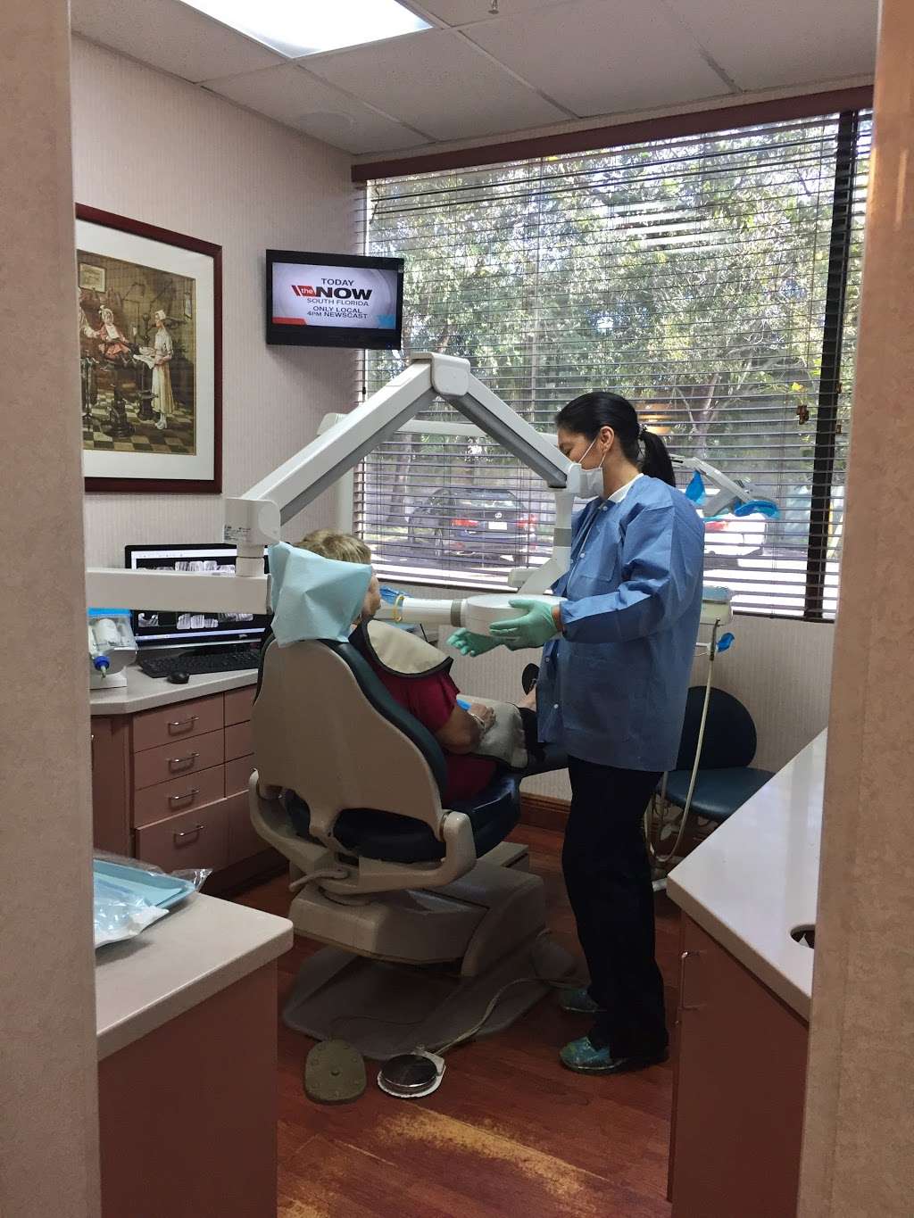 Lee Herman DDS | 8903 Glades Rd Suite A-7, Boca Raton, FL 33434 | Phone: (561) 488-9288