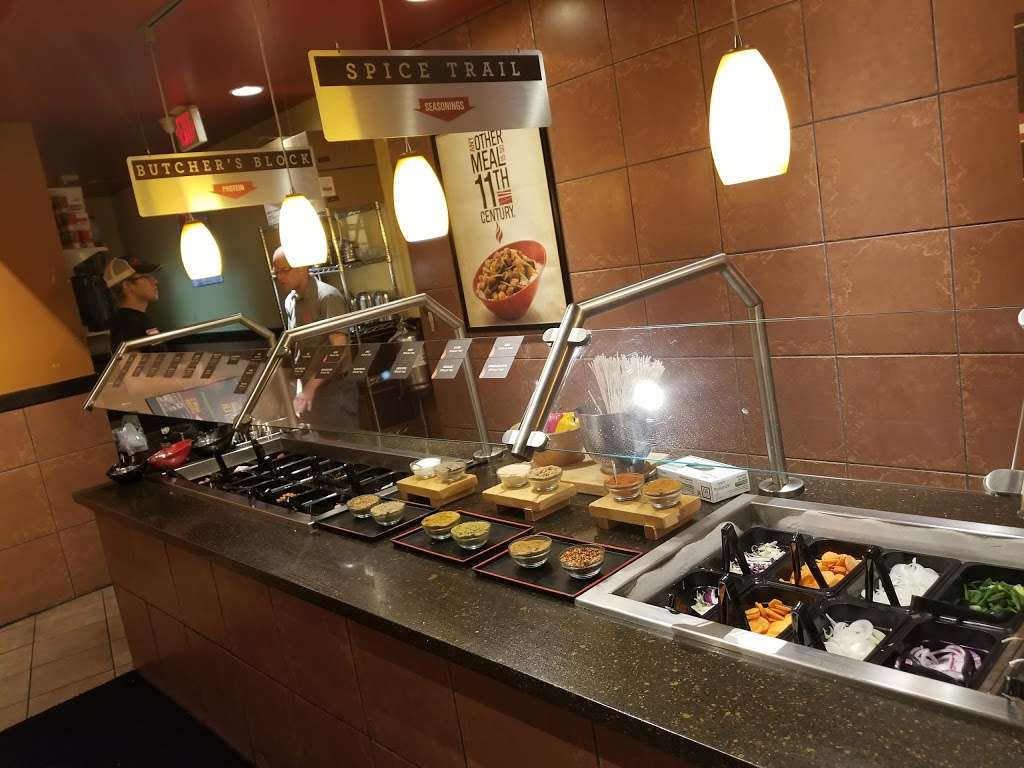 Genghis Grill | 2000 E Rio Salado Pkwy Suite 1151, Tempe, AZ 85281, USA | Phone: (480) 777-2695