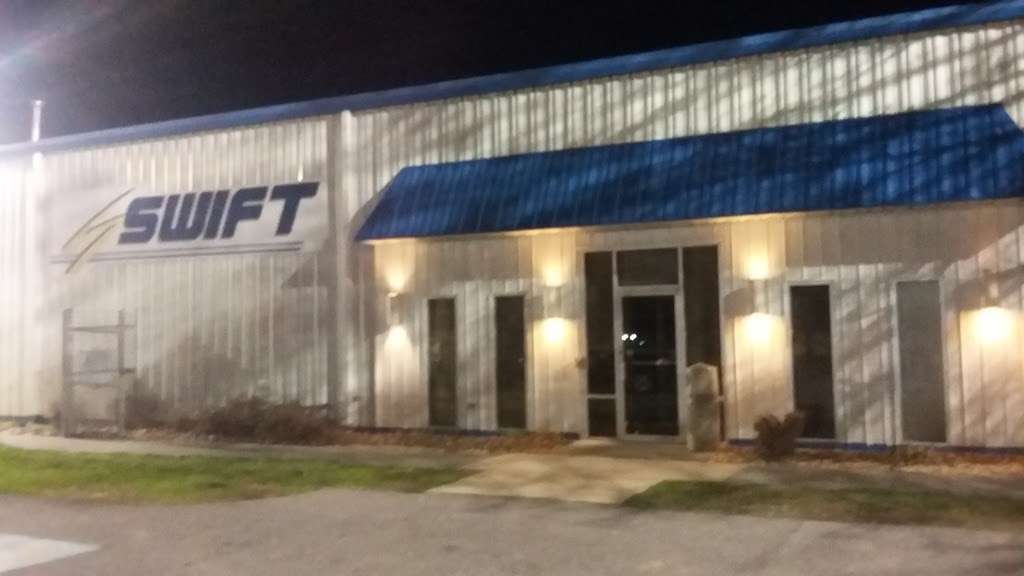 Swift Transportation | 818 Corning Way, Martinsburg, WV 25405 | Phone: (304) 267-3771