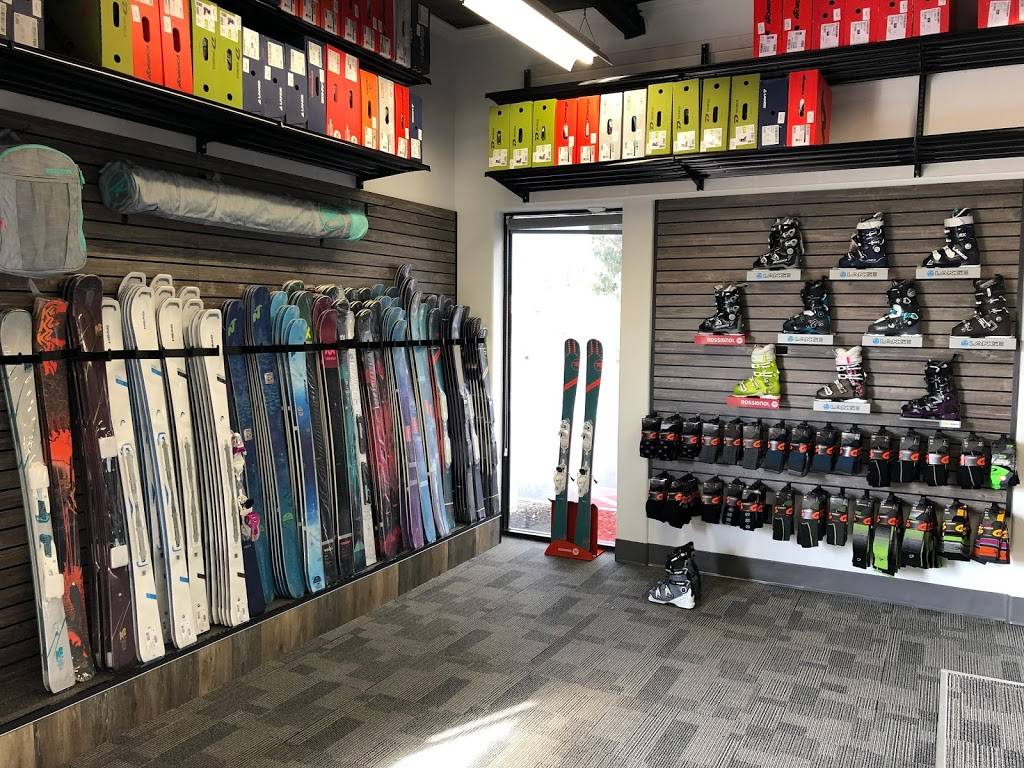 OC Snowsports | 2306 Newport Blvd, Costa Mesa, CA 92627, USA | Phone: (949) 229-6629