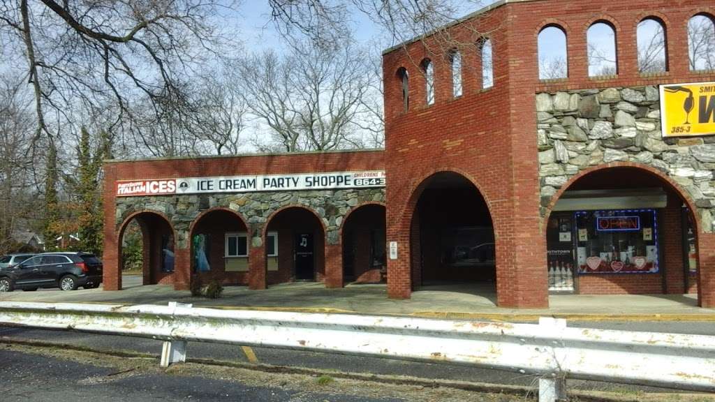 Three Bambinos | 385 Veterans Memorial Hwy, Smithtown, NY 11787, USA | Phone: (631) 543-0110