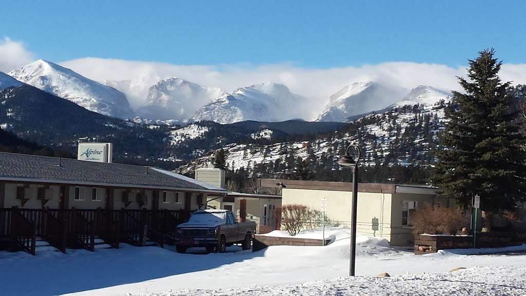 Colorado Cottages | 1241 High Dr, Estes Park, CO 80517, USA | Phone: (970) 586-4637