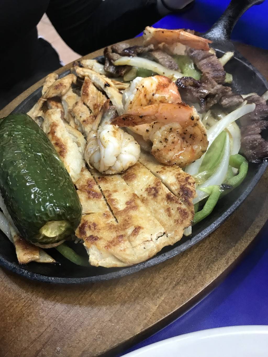 Taqueria Tierra Caliente | 9429 El Centro Dr, Dallas, TX 75220, USA | Phone: (469) 906-6075