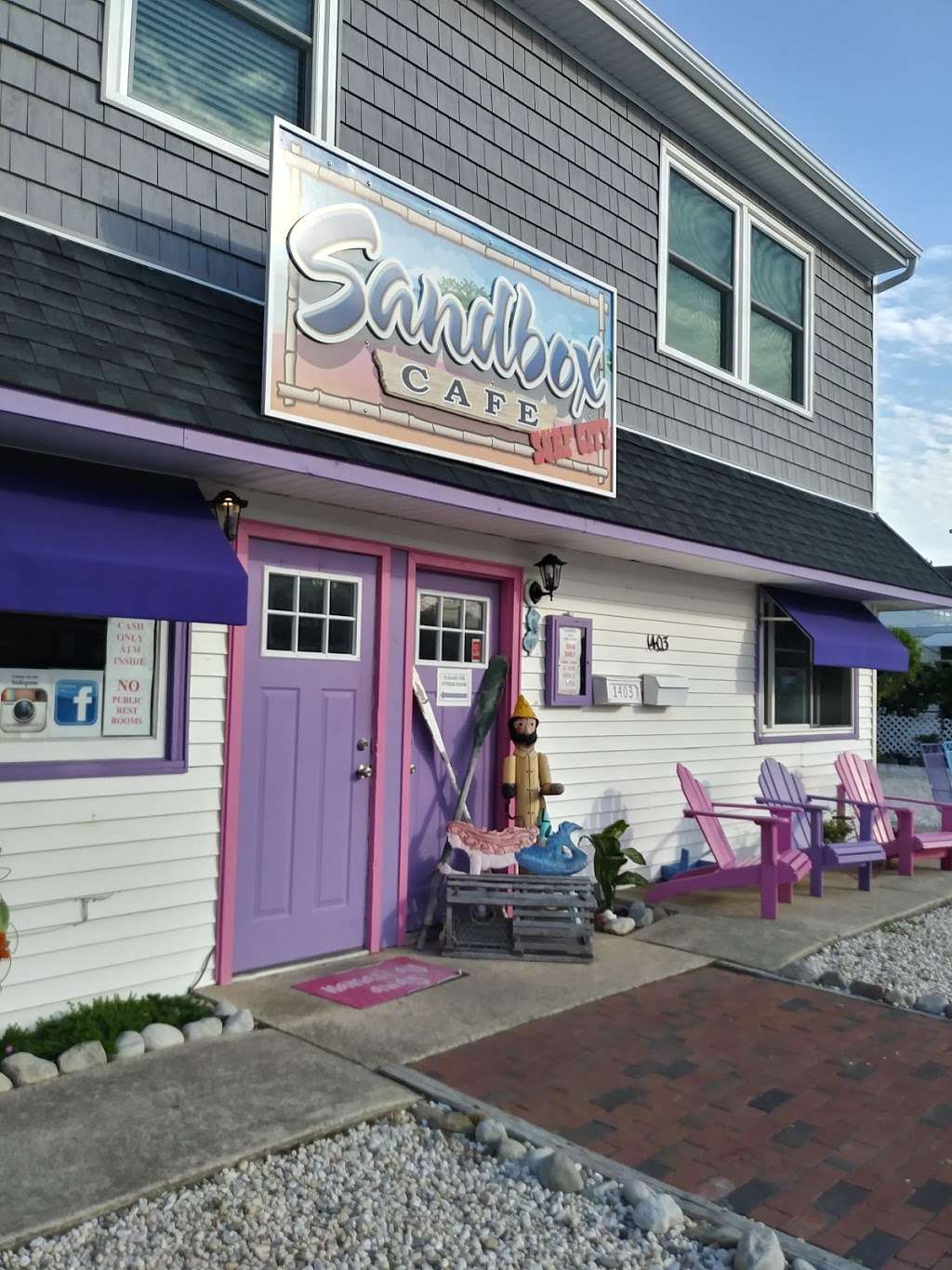 Sandbox Cafe Surf City | 6446, 1403 Long Beach Blvd, Surf City, NJ 08008, USA | Phone: (609) 361-2524