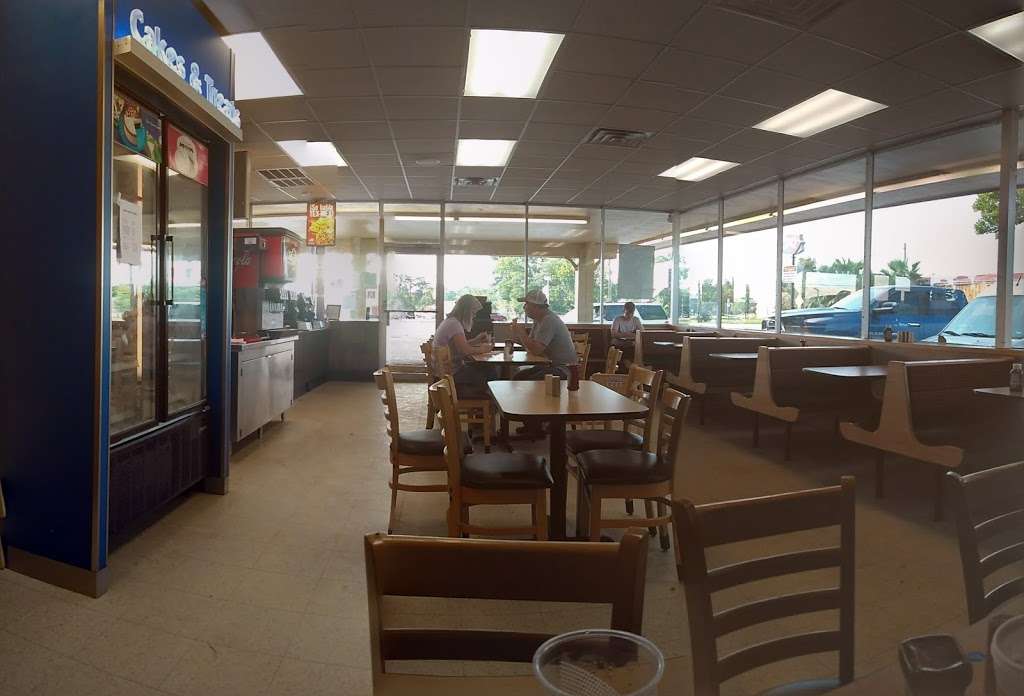 Dairy Queen Store | 515 S Washington Ave, Cleveland, TX 77327, USA | Phone: (281) 593-1922