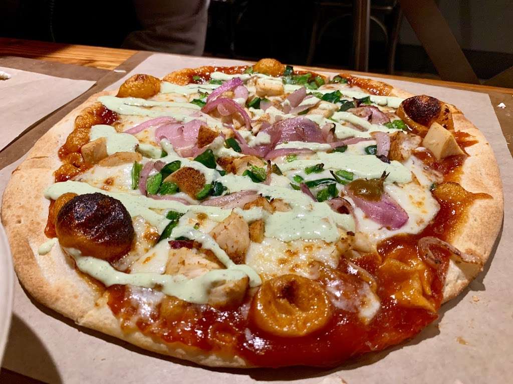 Snap Custom Pizza | 6 E 1st Ave, Conshohocken, PA 19428, USA | Phone: (610) 234-6162
