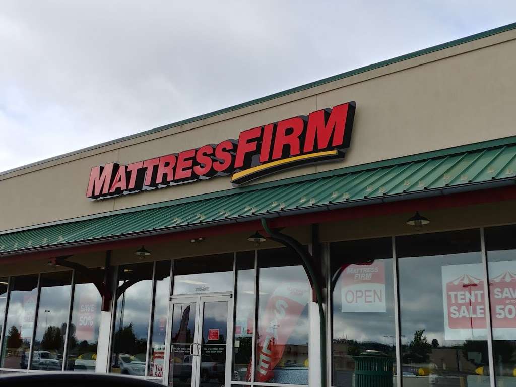 Mattress Firm Elverson | 246 Crossings Blvd, Elverson, PA 19520, USA | Phone: (610) 286-0071