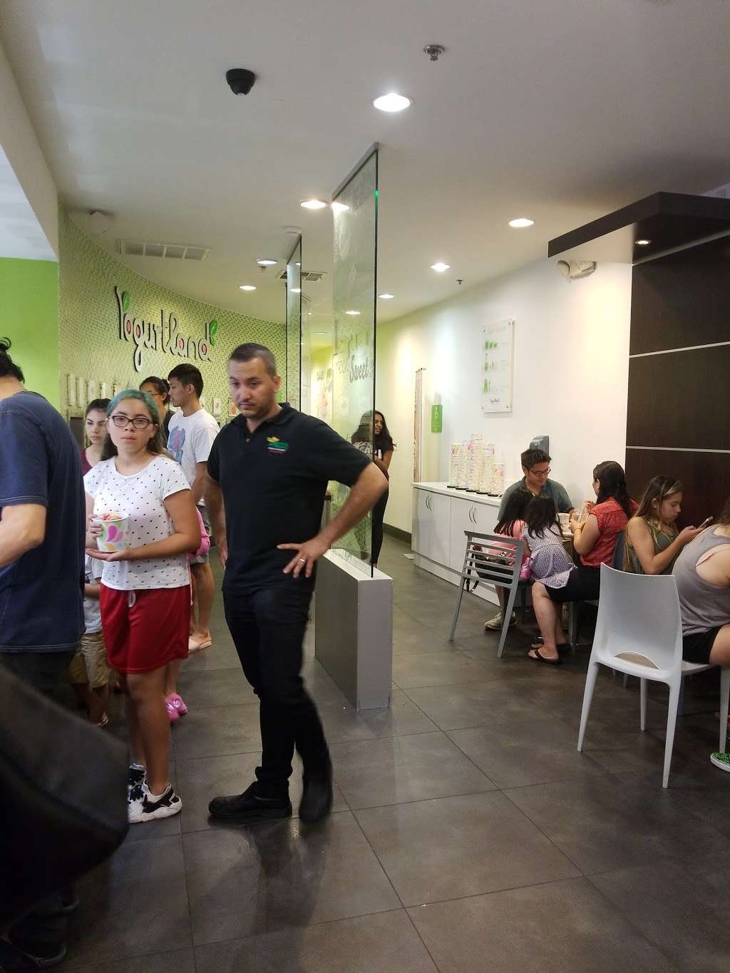 Yogurtland | 633 W Duarte Rd, Arcadia, CA 91007, USA | Phone: (626) 821-8723