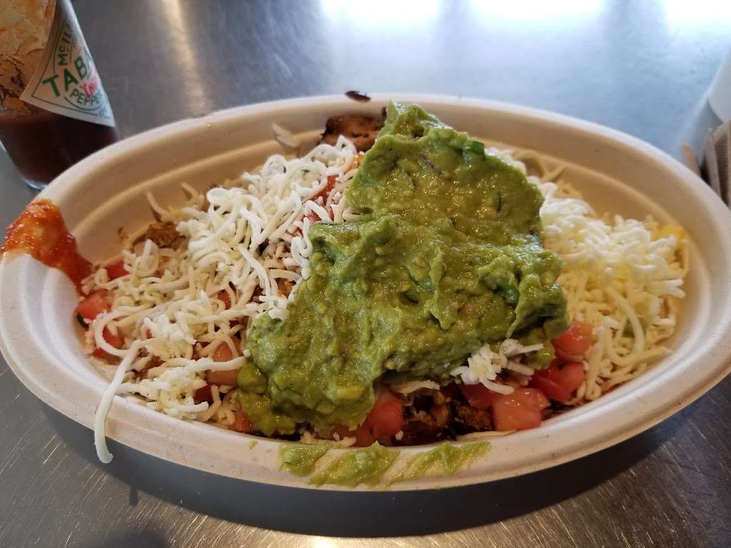 Chipotle Mexican Grill | 7173 Kingery Hwy, Willowbrook, IL 60527 | Phone: (630) 560-7900