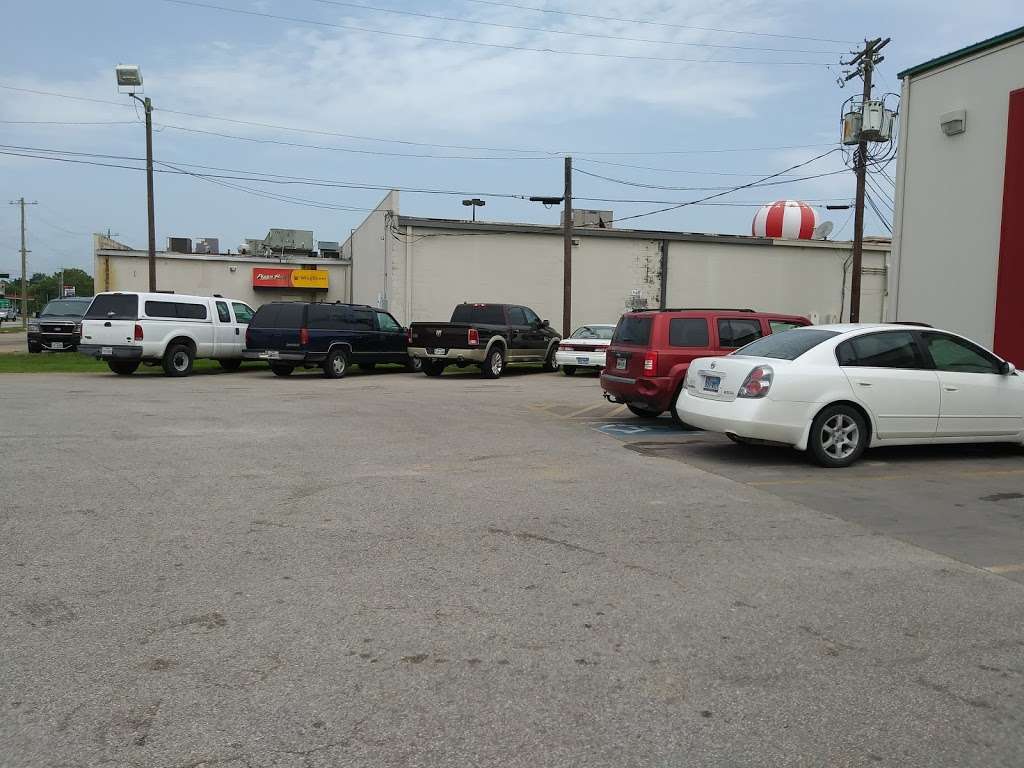 OReilly Auto Parts | 620 W Brazos Ave, West Columbia, TX 77486, USA | Phone: (979) 345-3811