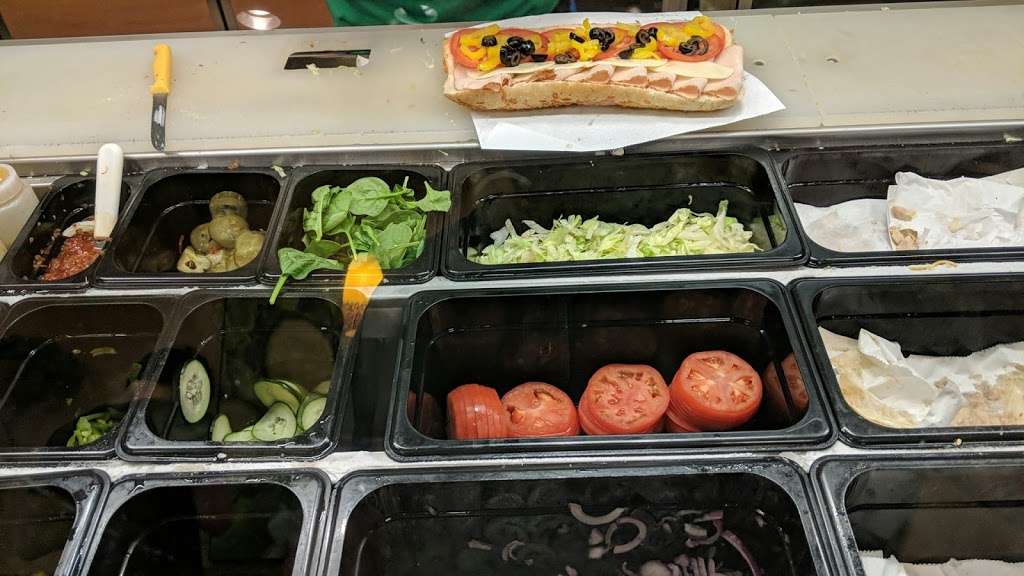 Subway | 426 E Main St, Middletown, DE 19709, USA | Phone: (302) 449-2480