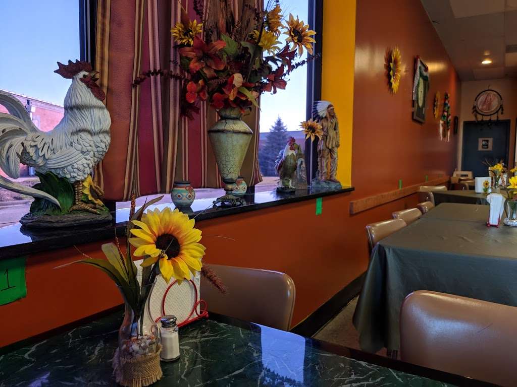 Los Girasoles Restaurant | 1929 Franciscan Way, West Chicago, IL 60185, USA | Phone: (630) 231-4446