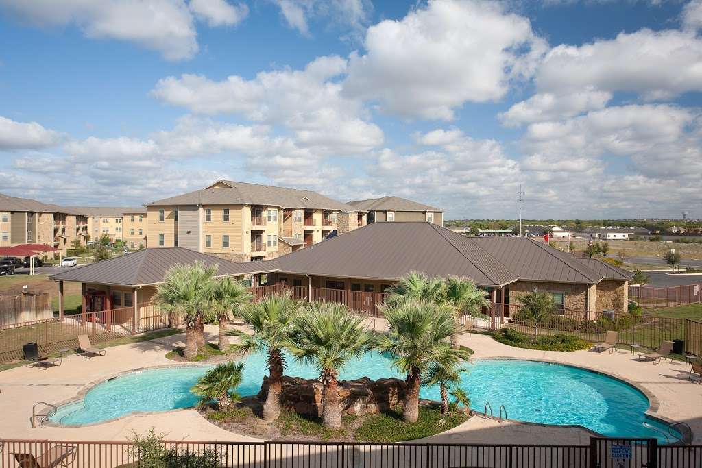 StoneCrest Apartment Homes | 501 FM3009, Schertz, TX 78154, USA | Phone: (210) 658-3003