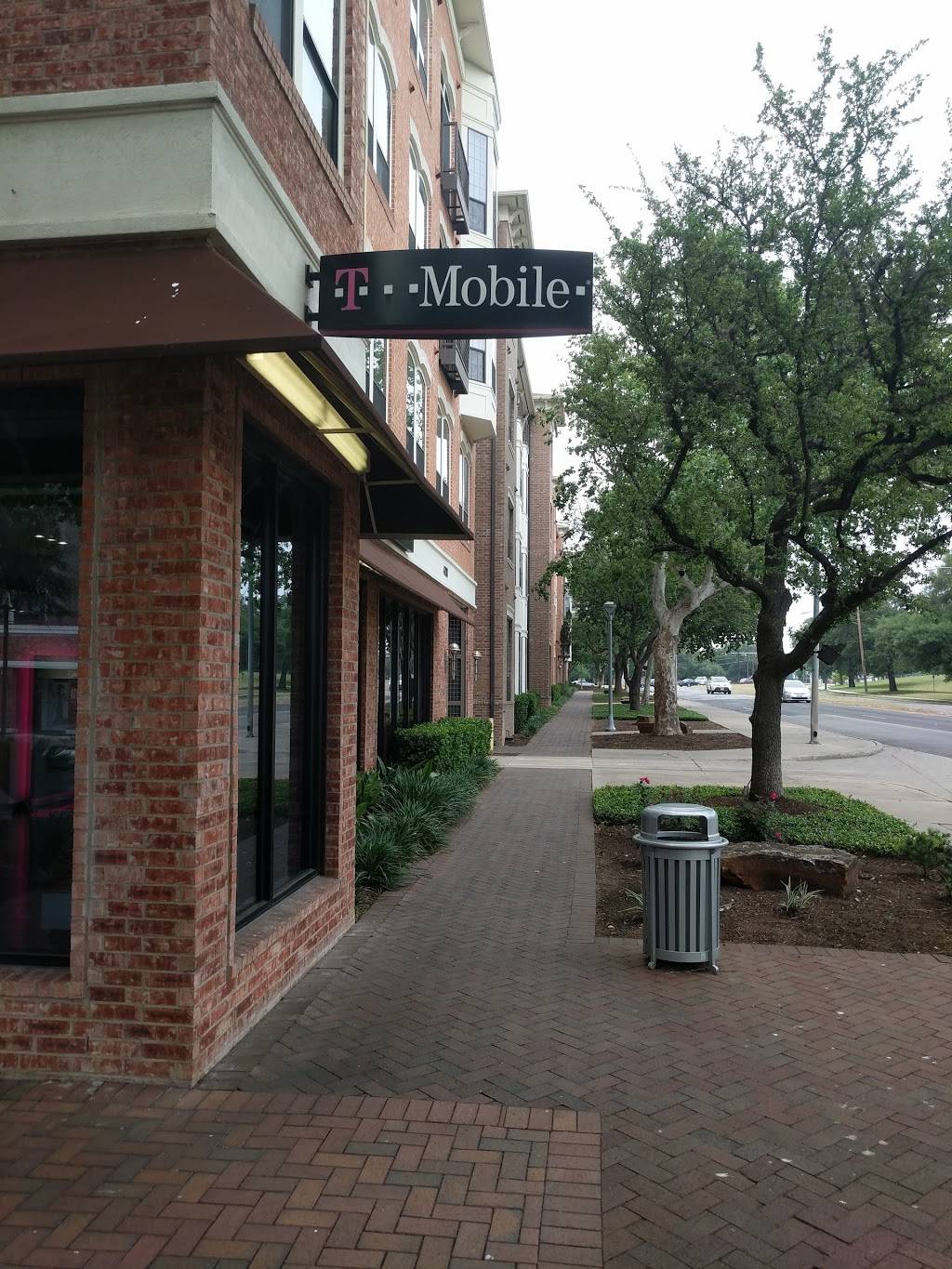 T-Mobile | 4700 W Guadalupe St #1, Austin, TX 78751, USA | Phone: (512) 206-2938