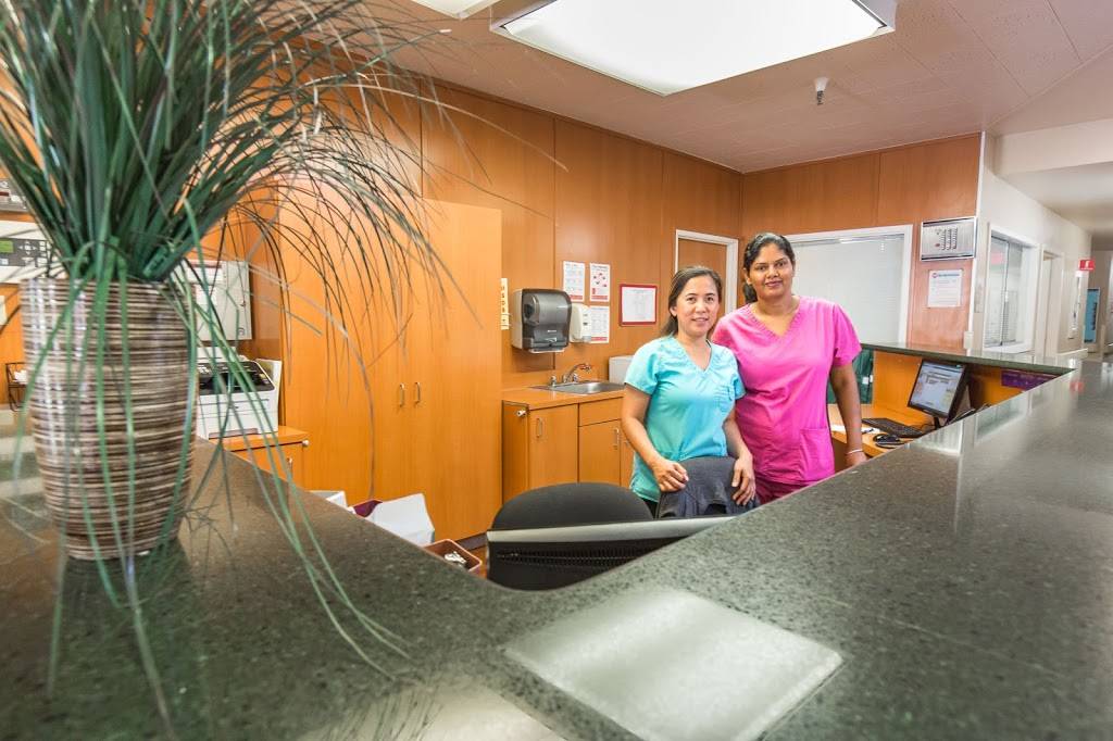 Windsor Country Drive Care Center | 2500 Country Dr, Fremont, CA 94536 | Phone: (510) 792-4242