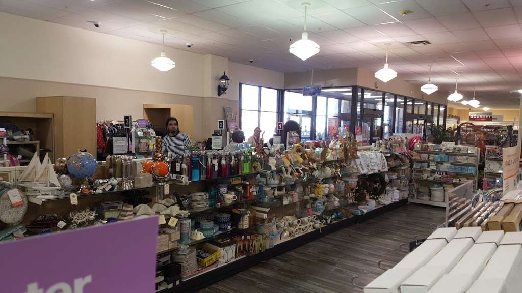 HomeGoods Desert Marketplace, 8435 W Warm Springs Rd, Las Vegas, NV 89139, USA BusinessYab