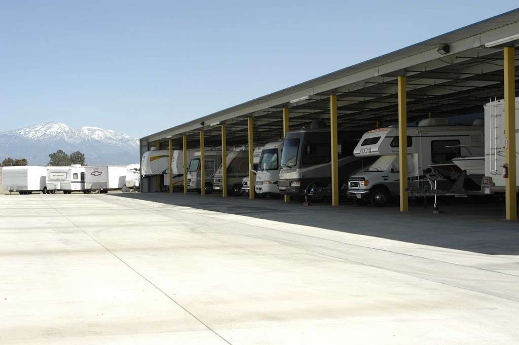 RV & Boat storage of Rialto | 2223 N Locust Ave, Rialto, CA 92377, USA | Phone: (909) 829-3693