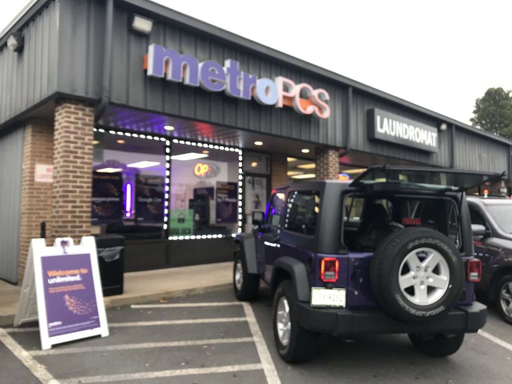 Metro Pcs | 4810 Dale Blvd, Dale City, VA 22193, USA | Phone: (571) 659-2174