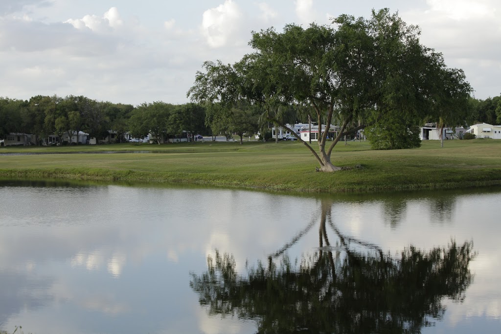 Clerbrook Golf & RV Resort | 20005 US Hwy 27N, Clermont, FL 34715, USA | Phone: (352) 394-5513