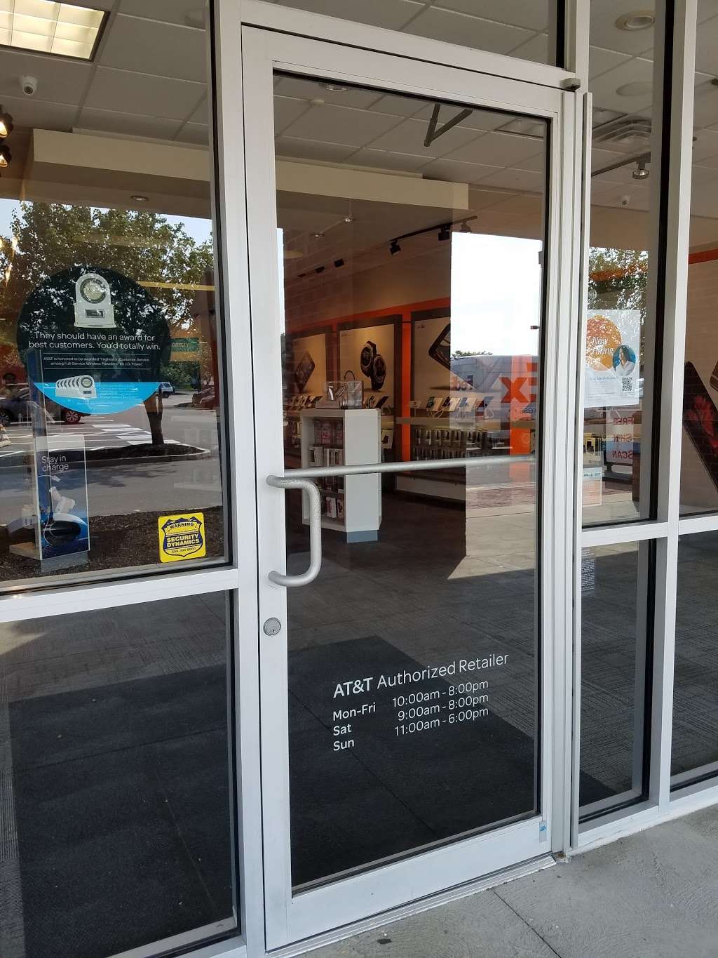 AT&T Store | 72 Princeton Hightstown Rd, East Windsor, NJ 08520, USA | Phone: (609) 443-9393