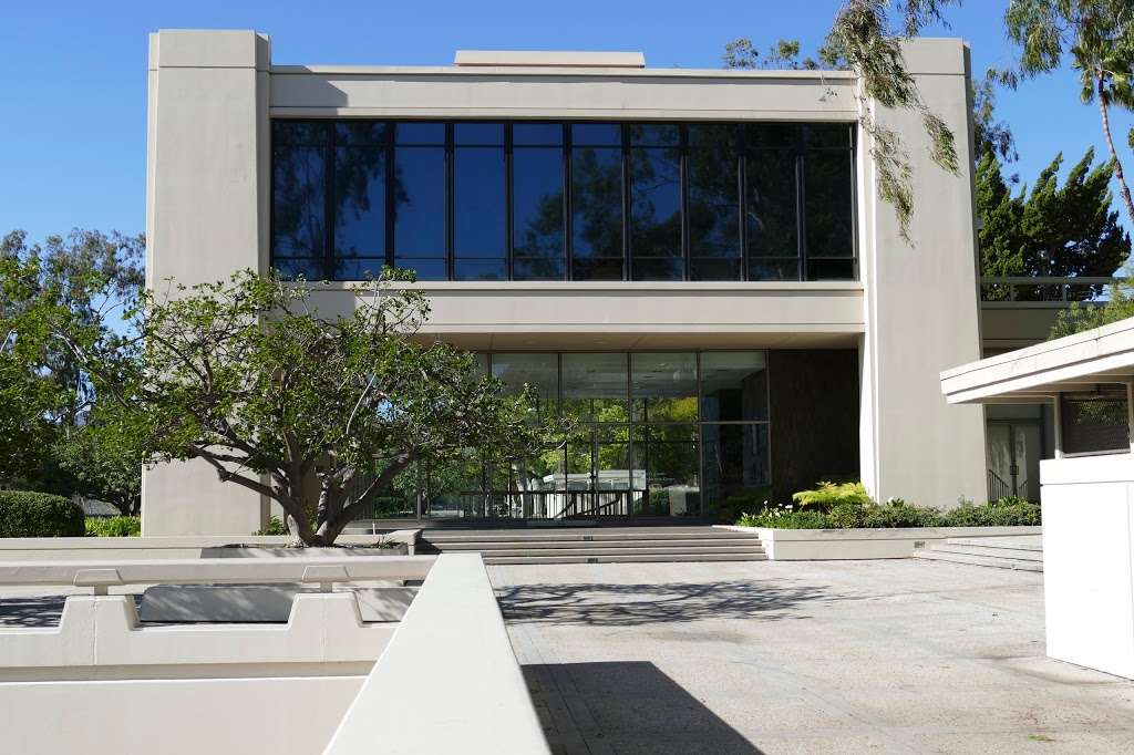 Arthur G. Coons Administrative Center | Emmons Rd, Los Angeles, CA 90041, USA