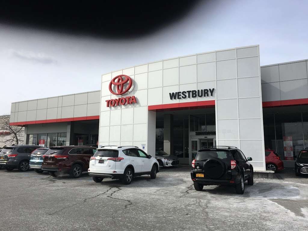 Westbury Toyota | 1121 Old Country Rd, Westbury, NY 11590 | Phone: (516) 272-4499