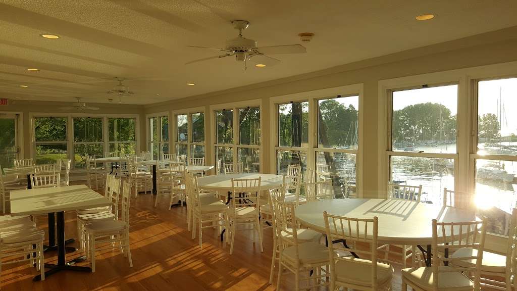 Sheridan Shore Yacht Club | Harbor Dr, Wilmette, IL 60091 | Phone: (847) 251-2211