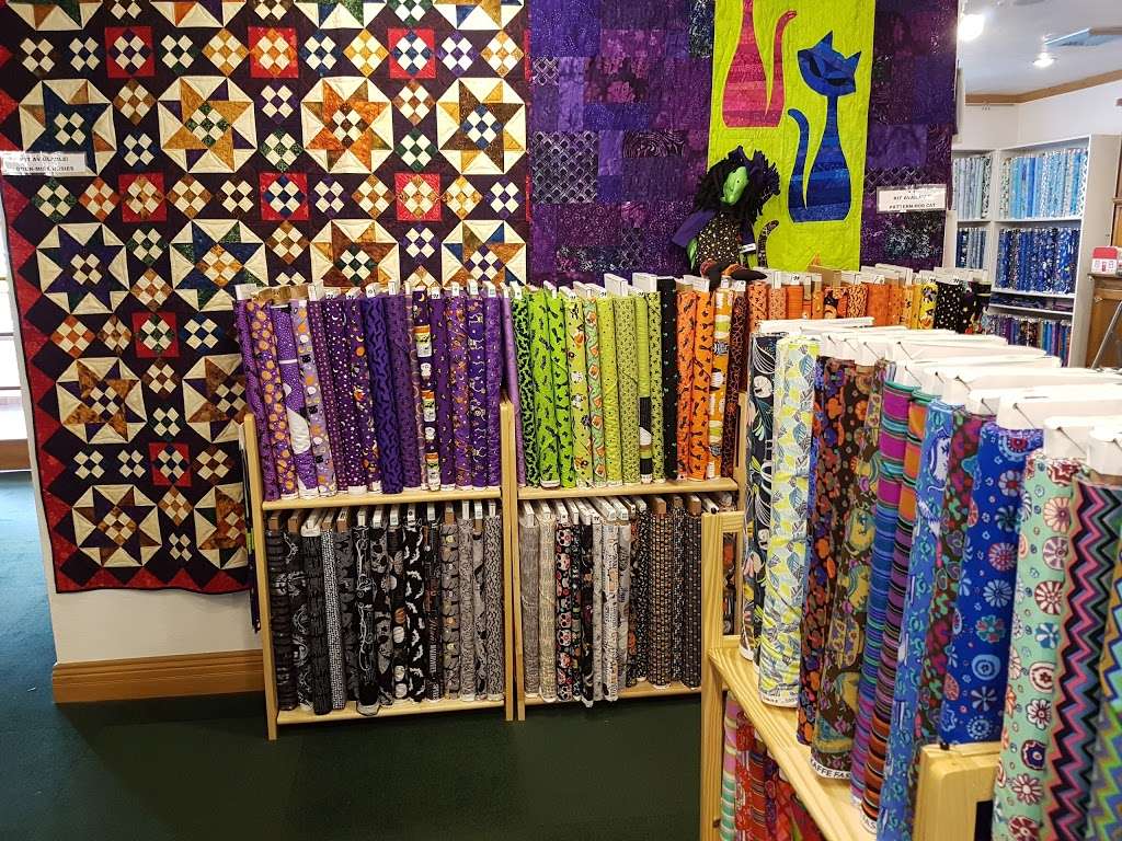 Lyons Quilting | 42 E Main St, Lyons, CO 80540 | Phone: (303) 823-6067