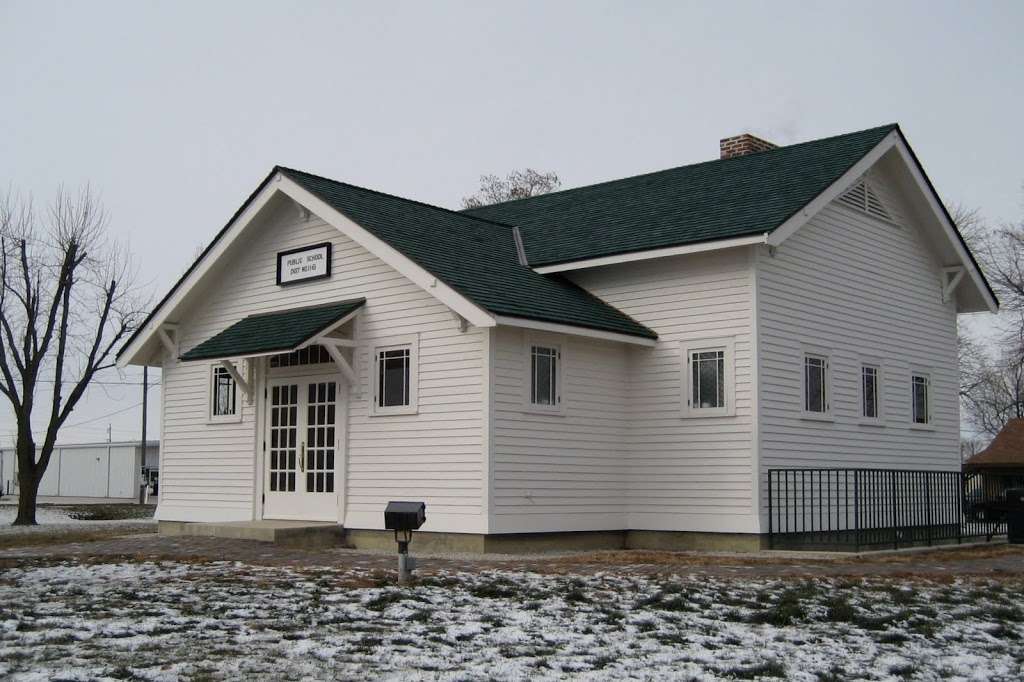 Parker School House Museum | 807 S Crescent St, Gilman, IL 60938, USA | Phone: (815) 265-4361