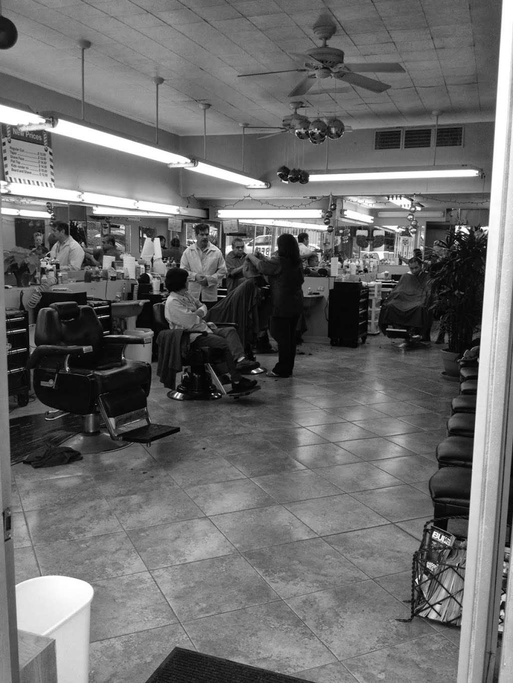 Star Barber Shop | 313 S Vermont Ave, Los Angeles, CA 90020, United States | Phone: (213) 908-5863