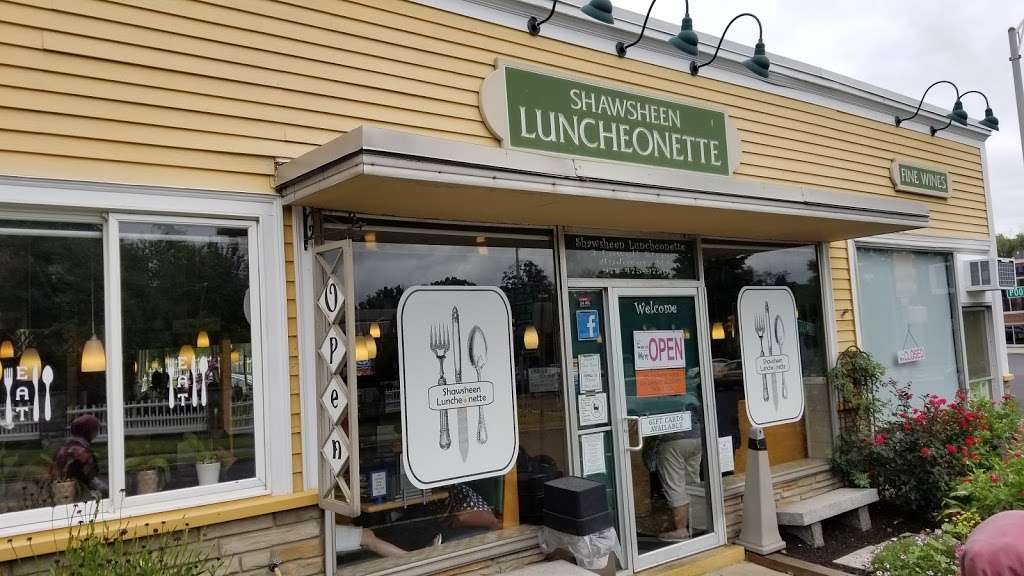 Shawsheen Luncheonette | 3 Lowell St, Andover, MA 01810 | Phone: (978) 475-9750