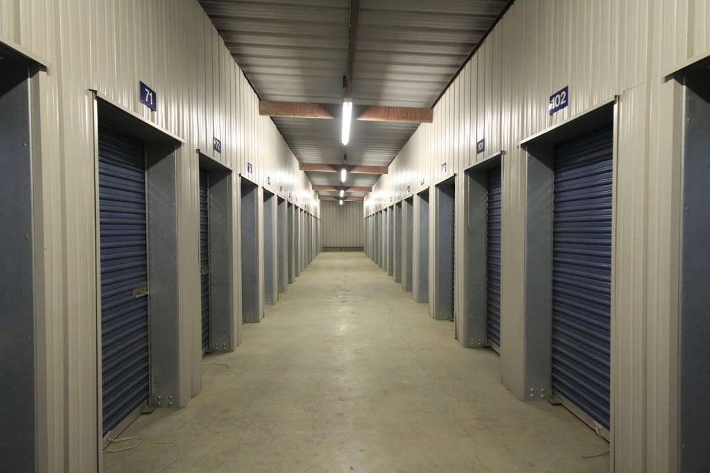 Bird-In-Hand Self Storage | 249 Railroad Ave, Bird in Hand, PA 17505, USA | Phone: (717) 299-7036