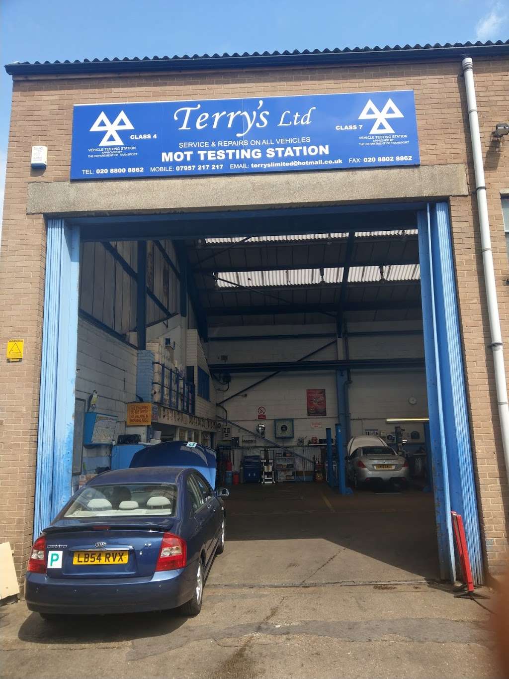 Terrys Ltd | 732 Seven Sisters Rd, London N15 5NH, UK | Phone: 020 8800 8862