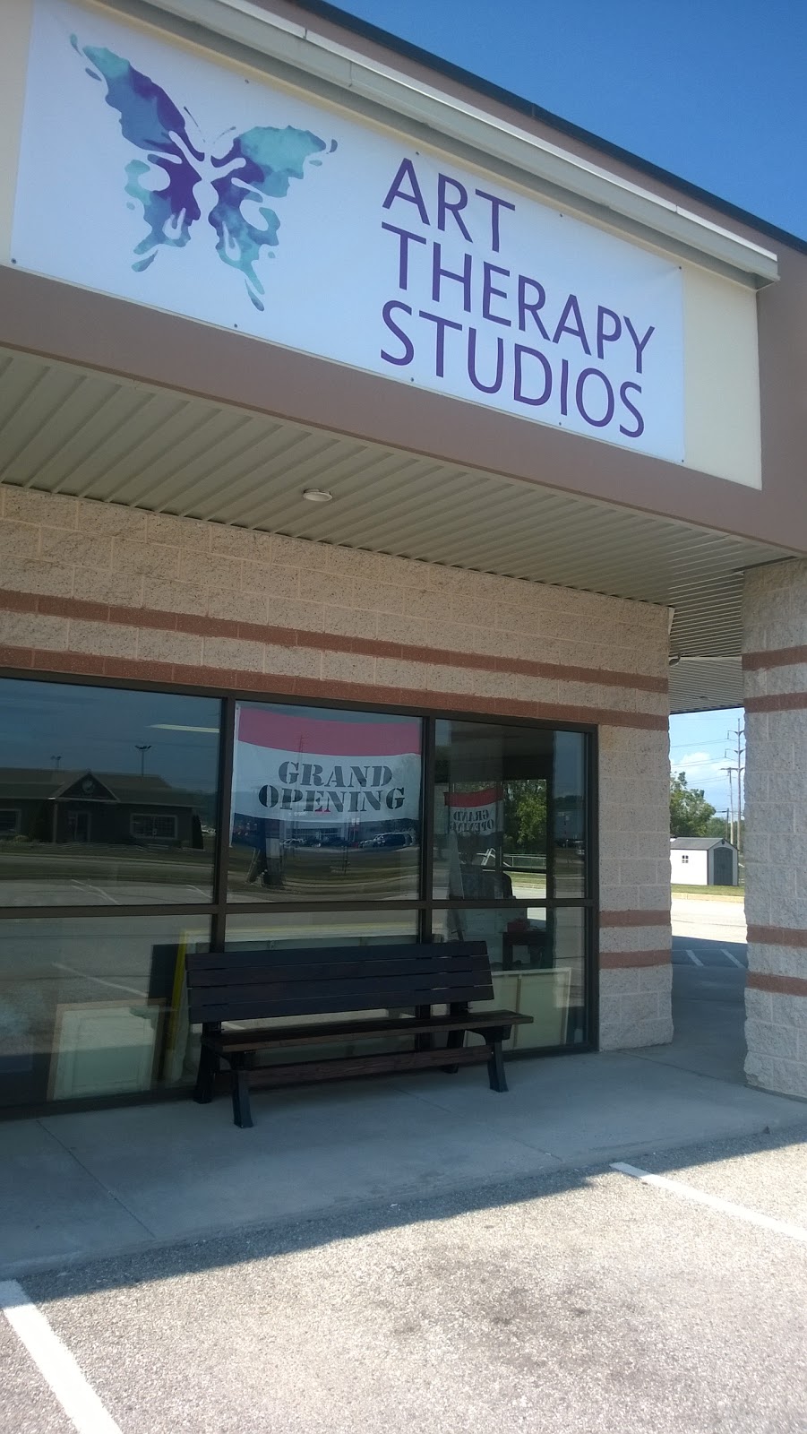 Art Therapy Studios | 110 W Eisenhower Dr Suite A, Hanover, PA 17331, USA | Phone: (717) 969-2208