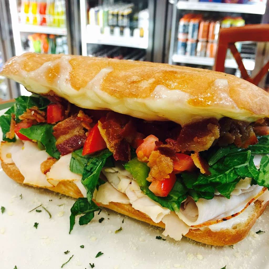 Lake Nona Deli & Market | 8510 Insular Ln, Orlando, FL 32827 | Phone: (407) 271-8371