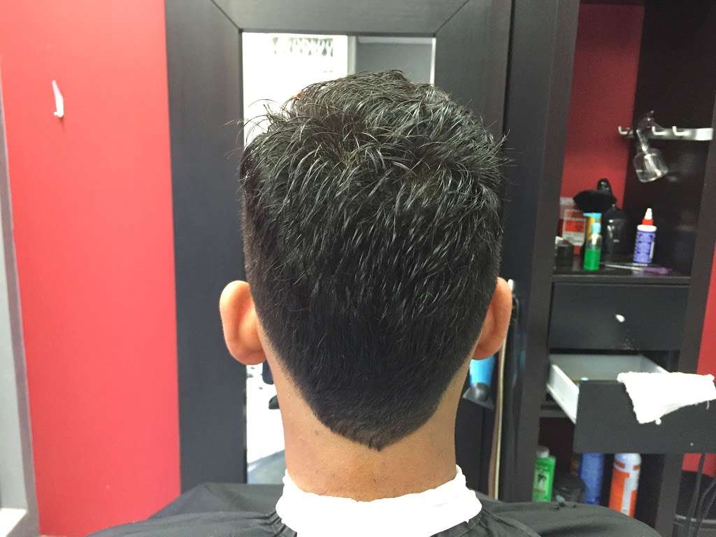 Wills Barbershop | 5335 W Belmont Ave, Chicago, IL 60641, USA | Phone: (773) 312-9877