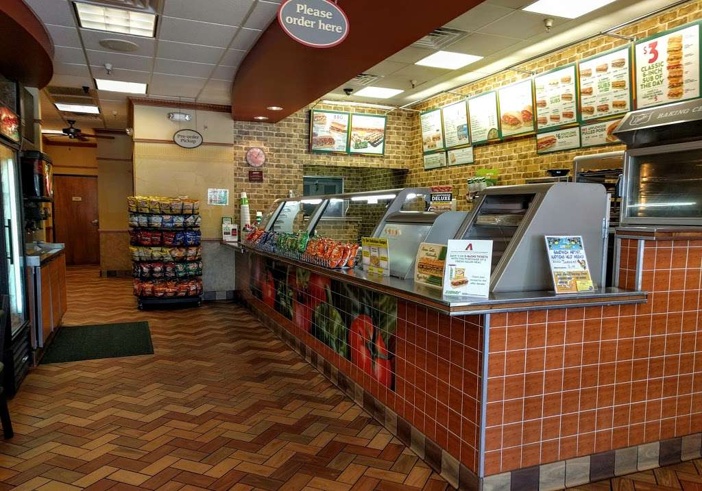 Subway Restaurants | 1860 E Warner Rd Suite 107 G-2, Tempe, AZ 85284, USA | Phone: (480) 730-8252