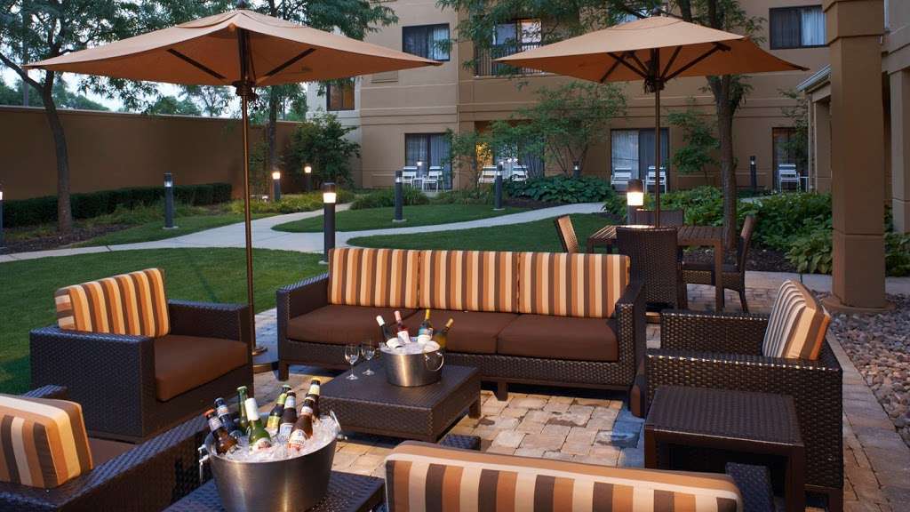 Courtyard by Marriott Chicago Elgin/West Dundee | 2175 Marriott Dr, West Dundee, IL 60118 | Phone: (847) 429-0300