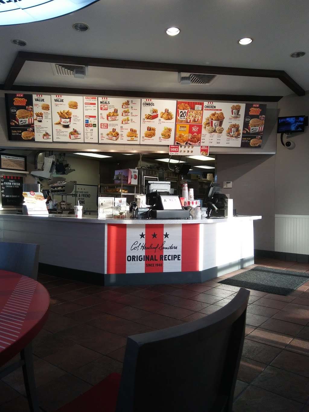 KFC | 6320 W Sugar Creek Rd, Charlotte, NC 28269 | Phone: (704) 596-3633