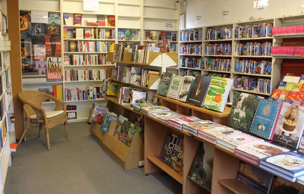 Village Books | 1D Calton Ave, Dulwich, London SE21 7DE, UK | Phone: 020 8693 2808