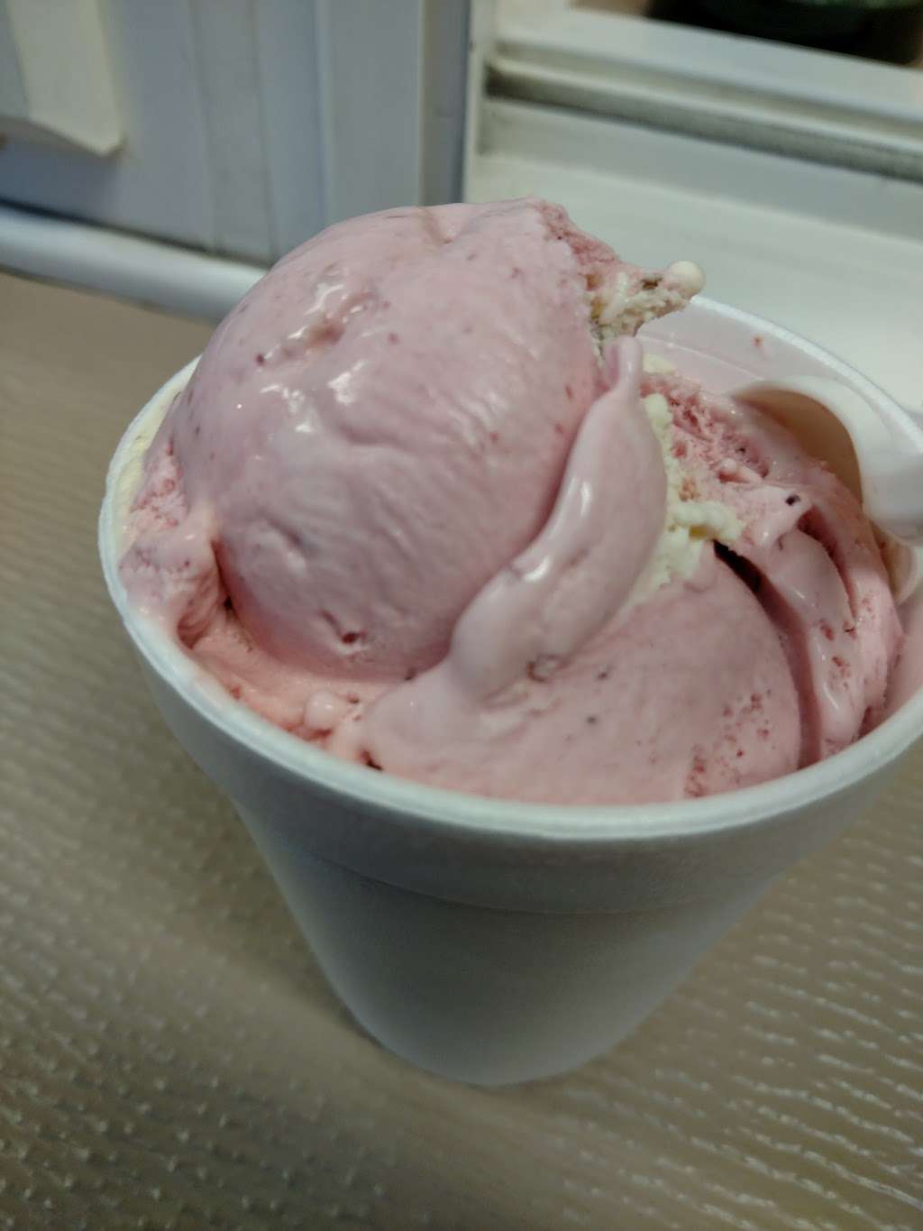 Jojos Ice Cream | 8801 New Falls Rd, Levittown, PA 19054, USA | Phone: (215) 547-0605