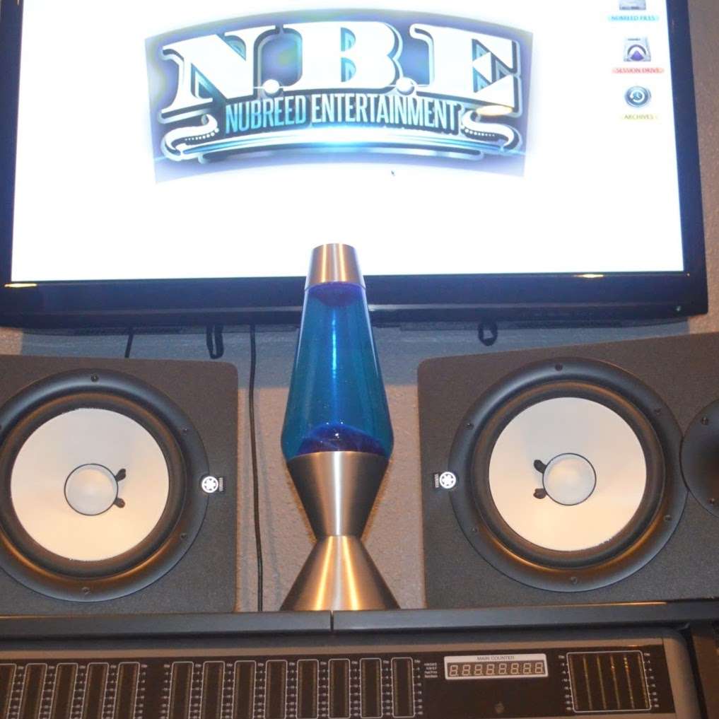 Nubreed Studios | 431 Gaston Foster Rd, Orlando, FL 32807, USA | Phone: (407) 737-2793