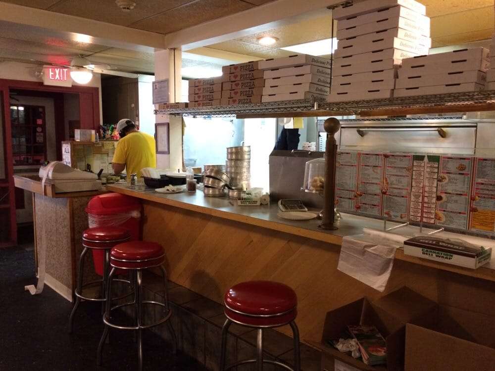 Roslyn Pizza | 2437 Susquehanna Rd, Abington, PA 19001 | Phone: (215) 887-0988