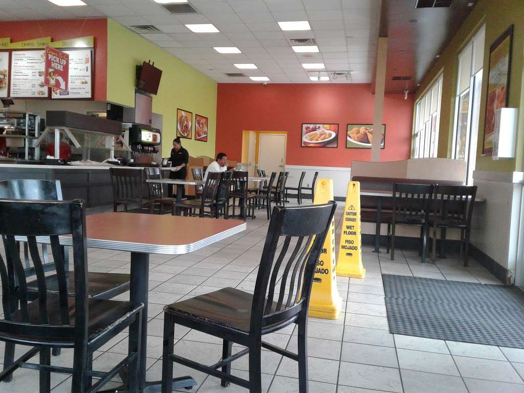 Pollo Campero | 1890 W Slauson Ave, Los Angeles, CA 90047, USA | Phone: (833) 226-7376